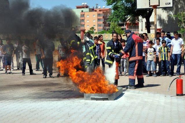 Kızıltepe İtfaiye Müdürlüğü’nün Eğitim Seminerleri Devam Ediyor