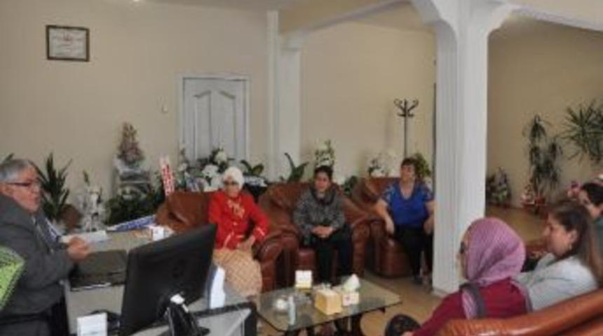 Yakutiye Kent Konseyi &Uuml;yelerinden Hınıslıoğlu&rsquo;na Hayırlı Olsun Ziyareti