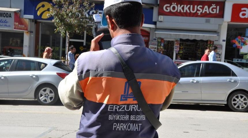 K&uuml;&ccedil;&uuml;kler: Halk Isterse Parkomat Uygulamasını Kaldırırız