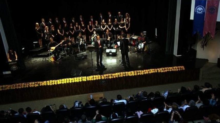 Bade-i Aşk Topluluğu'ndan Anadolu T&uuml;rk&uuml;leri Konseri