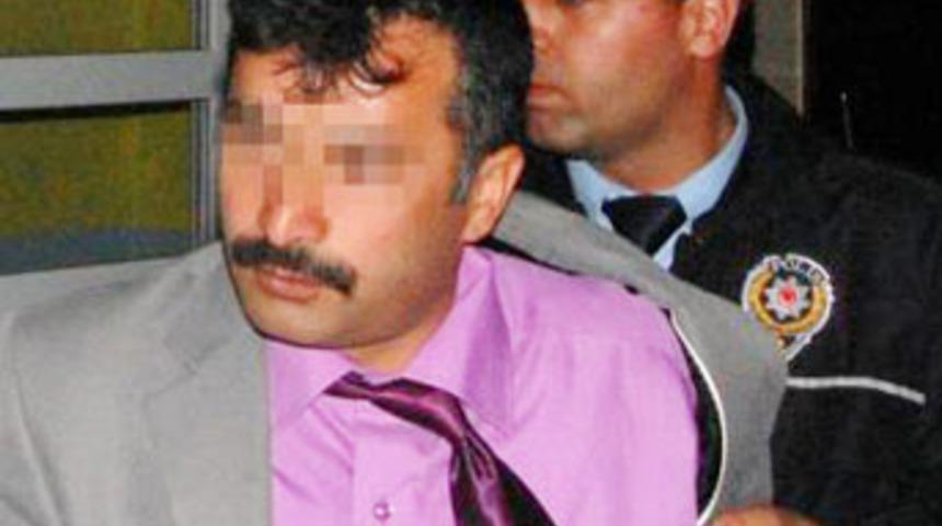 Tacizci &ouml;ğretmene lin&ccedil; girişimi