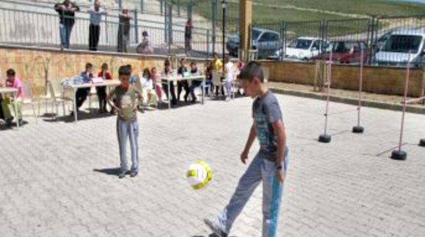 &Ouml;zel Aba Koleji Bahar Şenliği D&uuml;zenledi