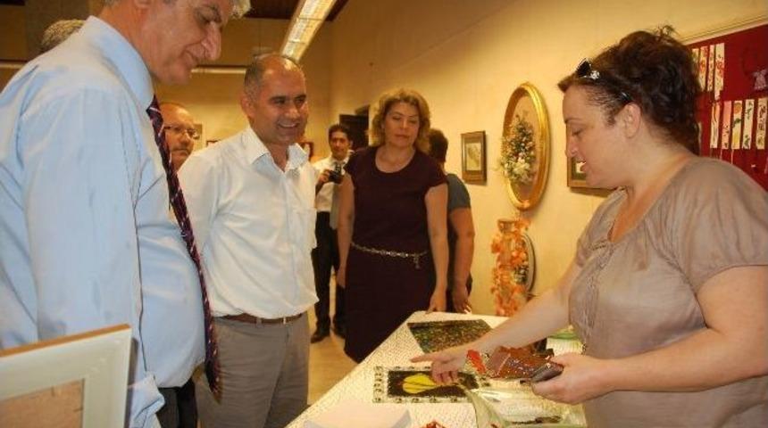 Mersin Olgunlaşma Enstit&uuml;s&uuml; Yılsonu Sergisi A&ccedil;ıldı