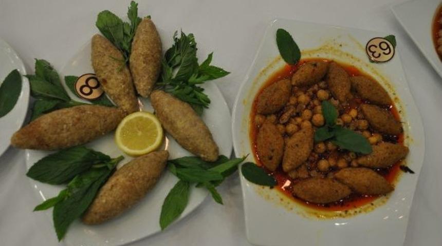 Ev Hanımları Yemek Yarışmasında H&uuml;nerlerini Sergiledi