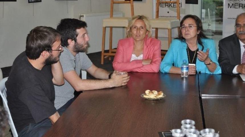 Chp Gen&ccedil;lik Sorunları Komisyonu Eskişehir&rsquo;de