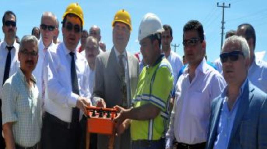 Karacabey'e Yeni Spor Salonu