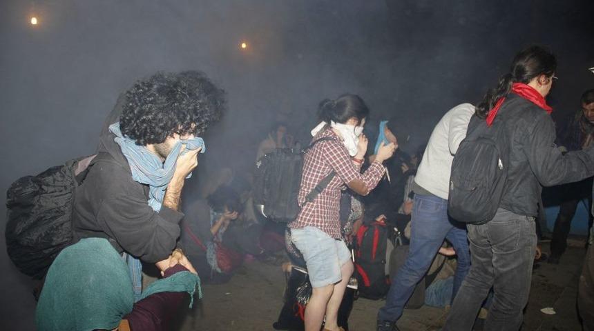 Gezi Parkı'ndaki n&ouml;bete biber gazı