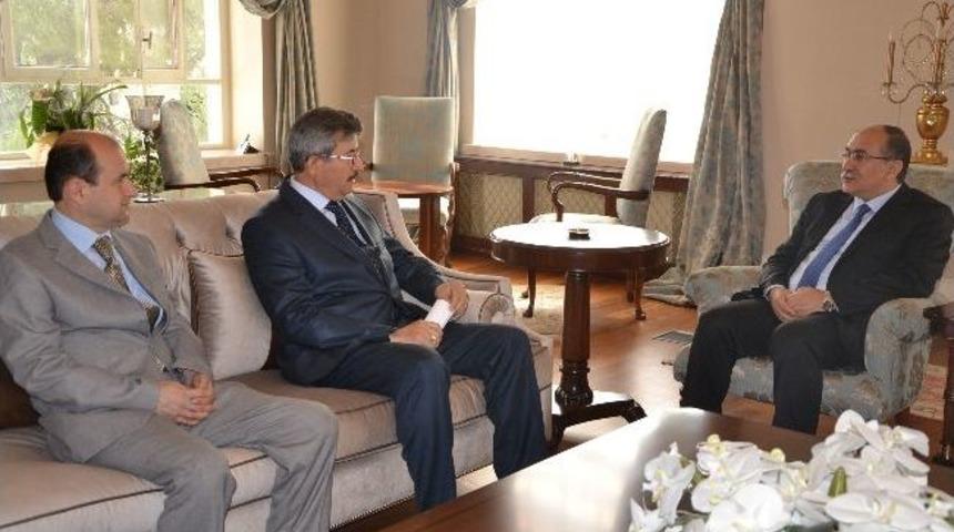 Vali Savaş&rsquo;a Nezaket Ziyaretleri