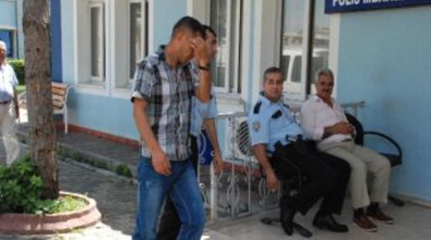 Torbalı&rsquo;daki Hırsız Cezaevi Firarisi &Ccedil;ıktı