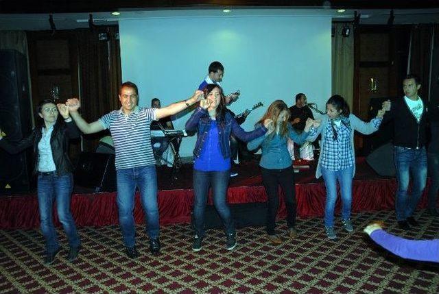 Sarıkamış’ta Öğrenciler Gönüllerince Eğlendi 1