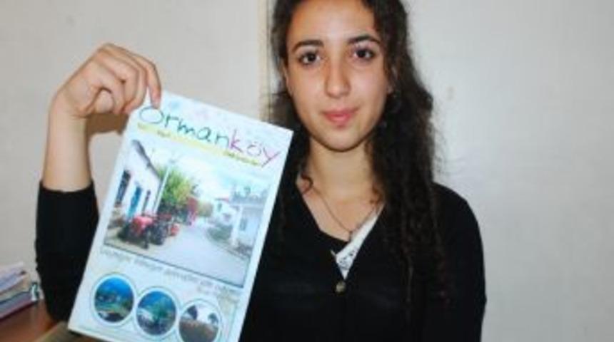 Liseli Kız K&ouml;y&uuml;n&uuml;n Dergisini &Ccedil;ıkardı