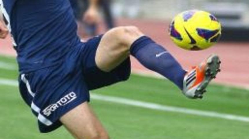 Bursaspor'dan Sinan Bolat Ve Holmen'e Davet