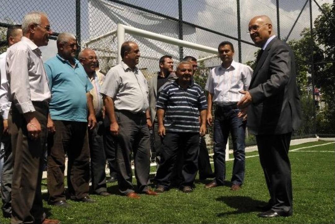 Batıkent&rsquo;e Yeni Bir Halı Saha Daha