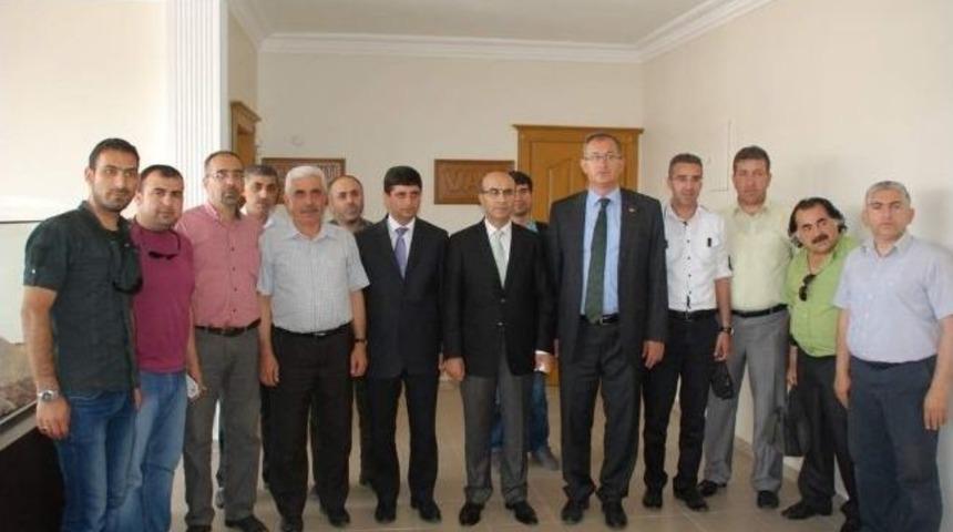 Başkan Sertel&rsquo;den, Valiliğe Ve Belediyeye Ziyaret