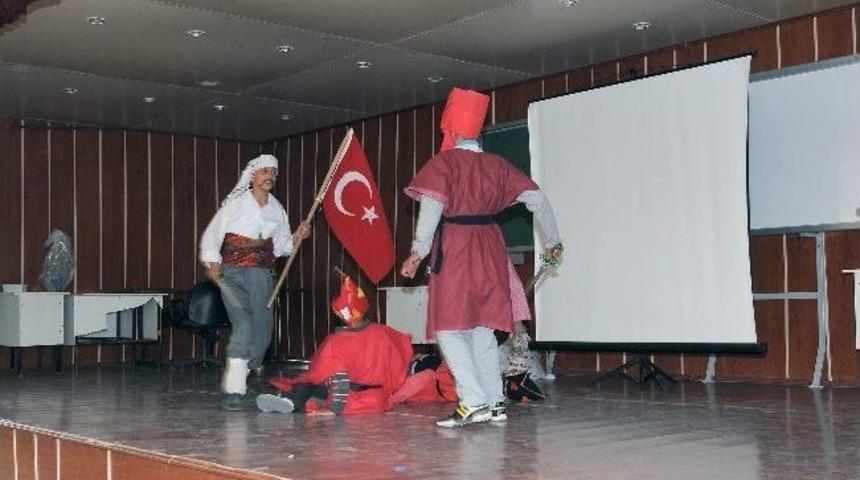 &Ccedil;elikhan İmam Hatip Lisesi İstanbul&rsquo;un Fethini Kutladı