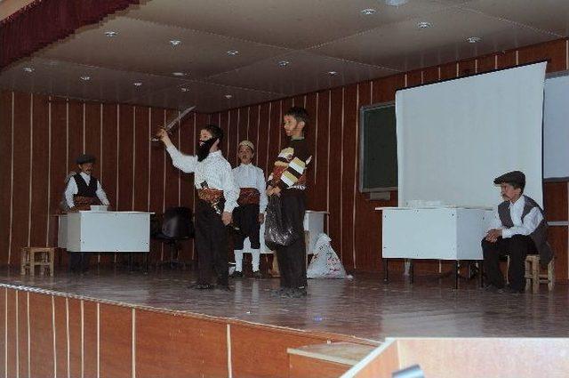 &Ccedil;elikhan İmam Hatip Lisesi İstanbul&rsquo;un Fethini Kutladı 2
