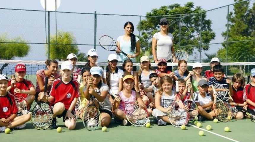 Yaz Spor Merkezleri&rsquo;ne Kayıtlar Devam Ediyor
