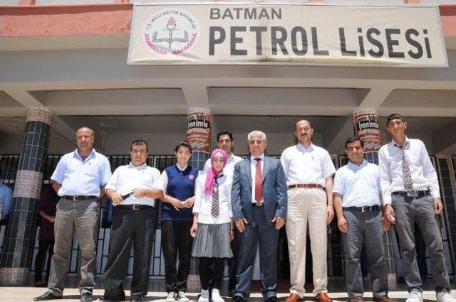 Batman Okuyor Projesi Devam Ediyor