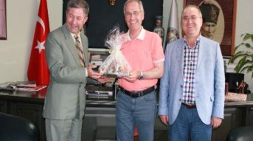 Dinar Ticaret Odası'ndan Başkan Acar&rsquo;a Ziyaret