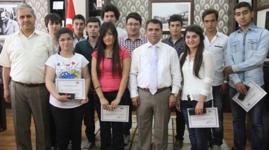 Stajyer &Ouml;ğrencilerden Başkan Aksoy&rsquo;a Ziyaret