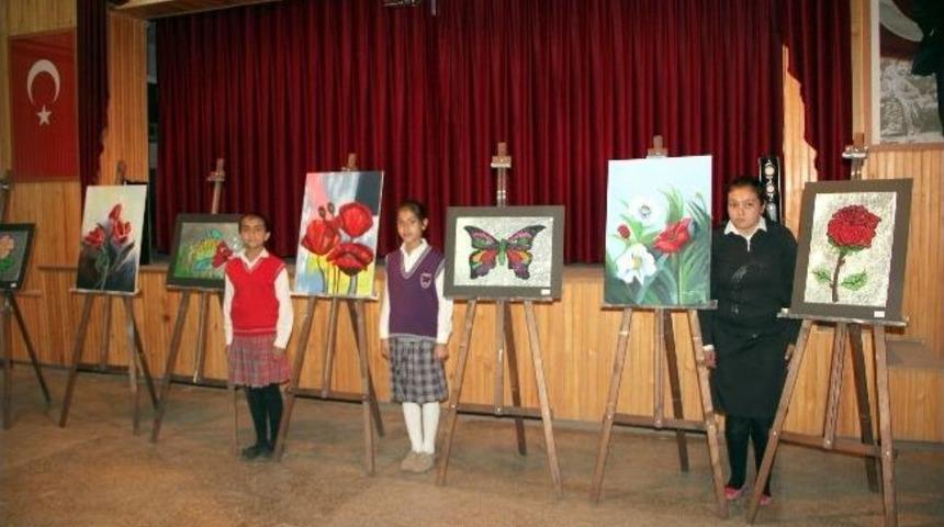 Oltu Ortaokulu G&ouml;rsel Sanatlar Yılsonu Sergisi&rsquo;ni A&ccedil;tı