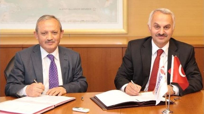 Kırklareli &Uuml;niversitesi İle T&uuml;rk Hava Yolları Arasında Protokol T&ouml;reni