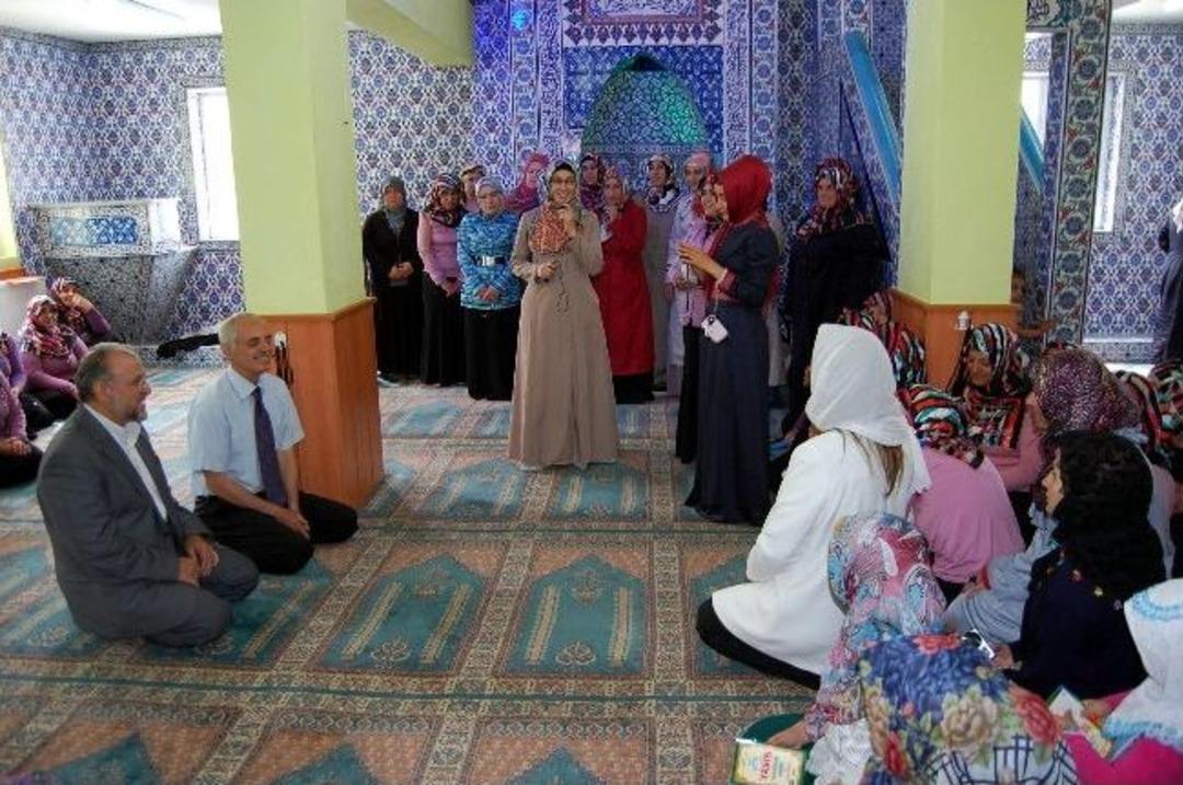 Hem Kur&rsquo;an &Ouml;ğrendiler Hem De Aile Eğitimi Aldılar