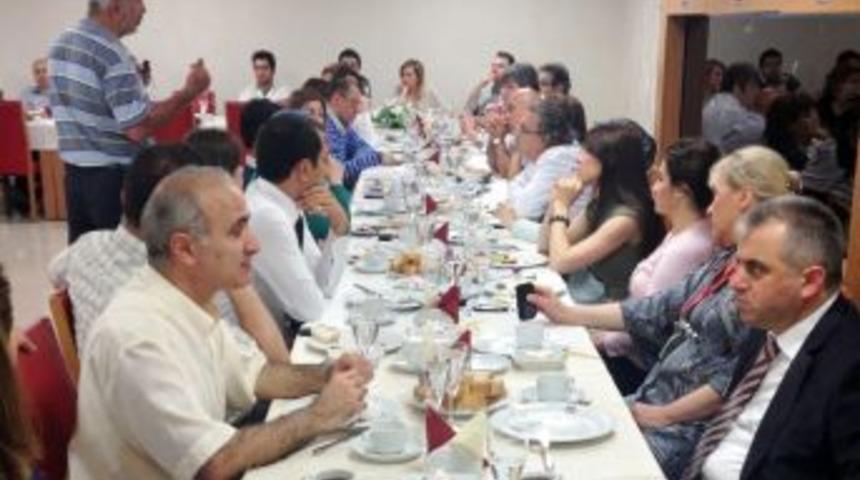 Medical Park &Ccedil;alışanını 'sağlık Hukuku' Alanında Bilgilendirdi