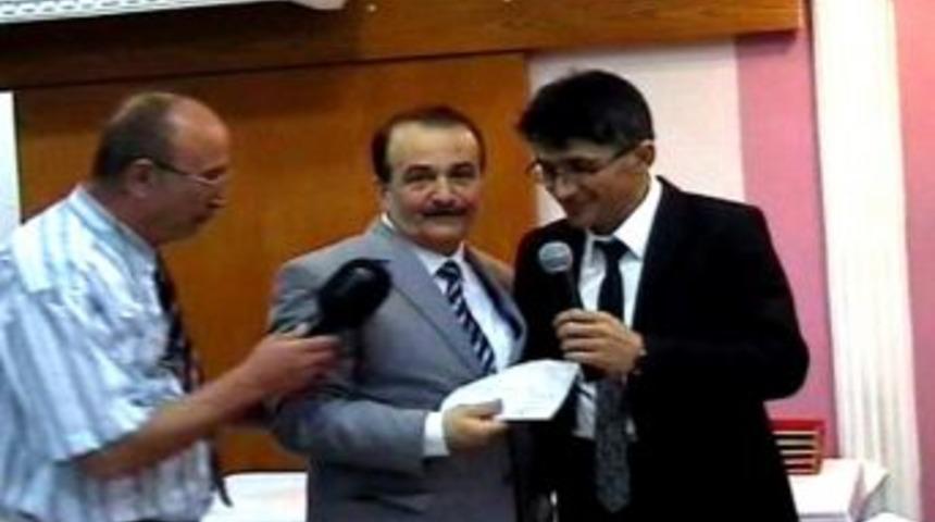 Askıda Ekmeğe 8 Bin Destek