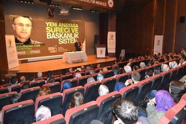 Ak Gençlikten Anayasa Ve Başkanlık Sistemi Konferansı