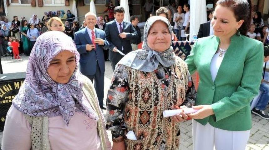 Banaz Halk Eğitim Merkezi&rsquo;nin Yıl Sonu Sergisi