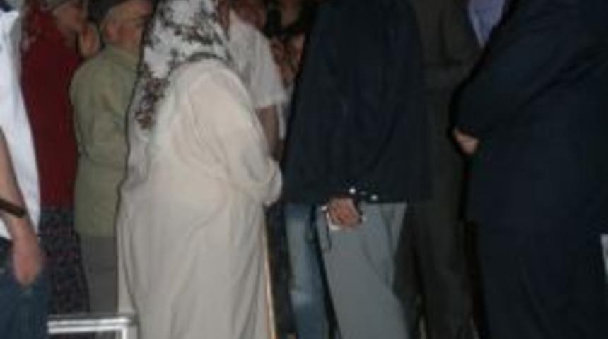 Mardin Valisi Cengiz Engelli Vatandaşı Ziyaret Etti