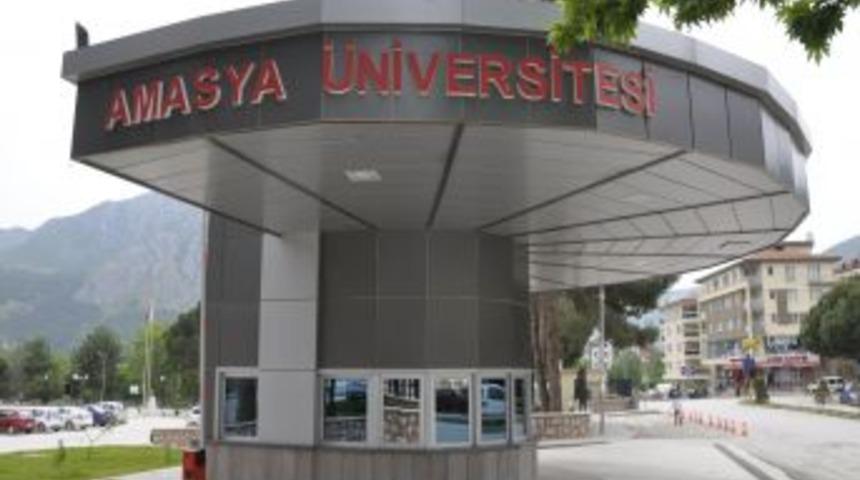 Dekan G&ouml;kdere: &Uuml;DS&rsquo;nin Kimyası Bozulmuş YDS Olmuştur