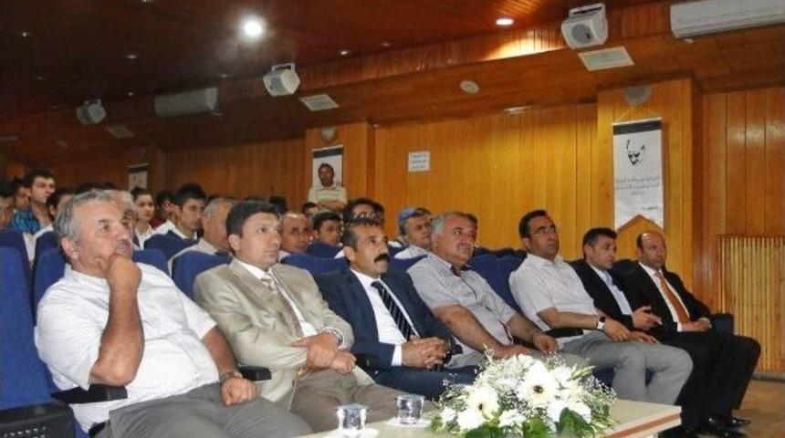 Necip Fazıl Kısak&uuml;rek Sungurlu&rsquo;da Anıldı