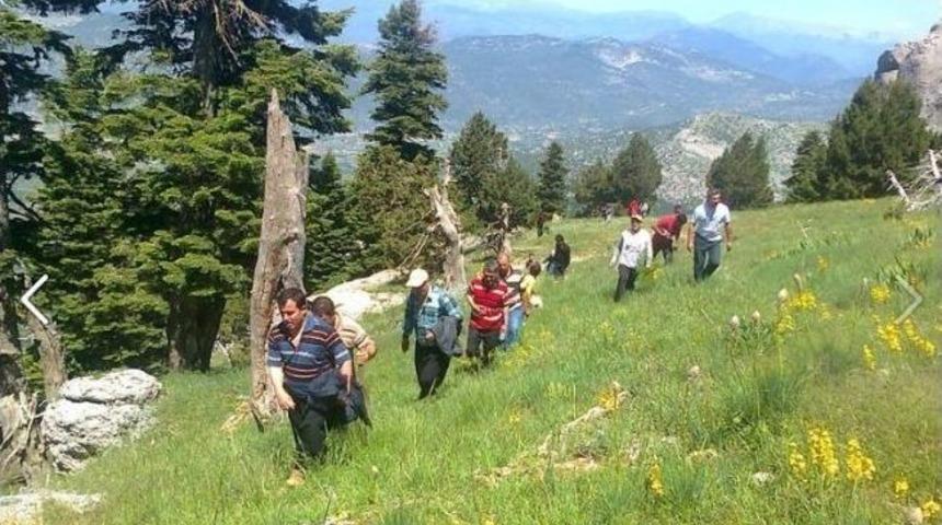 Tapanlılar K&uuml;lt&uuml;r Y&uuml;r&uuml;y&uuml;ş&uuml; D&uuml;zenledi