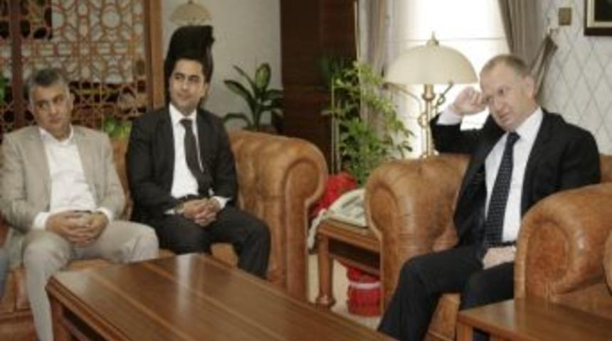 Ak Parti&rsquo;den Vali Ceylan&rsquo;a Ziyaret