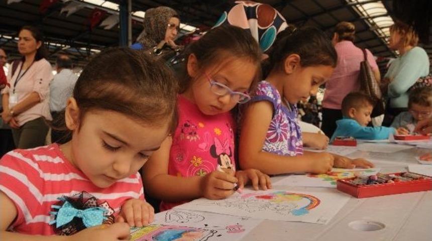 4 Bin &Ouml;ğrenci Şenlikte Buluştu