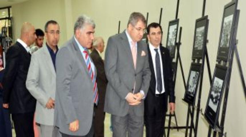 Elazığ'da 'Uzun İnce Bir Yol' Fotoğraf Sergisi A&ccedil;ıldı