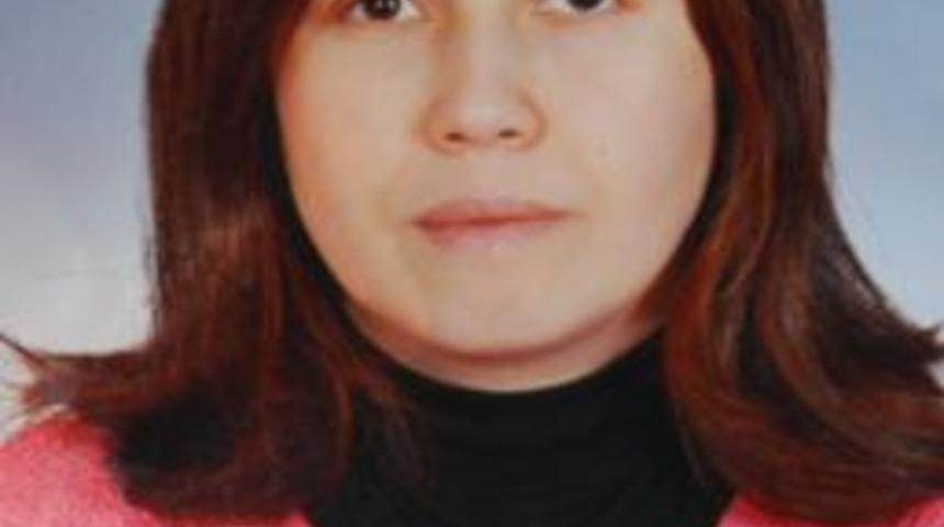 R&ouml;ntgen Cihazına Sıkışarak Hayatını Kaybeden Anne, Son Yolculuğuna Uğurlandı