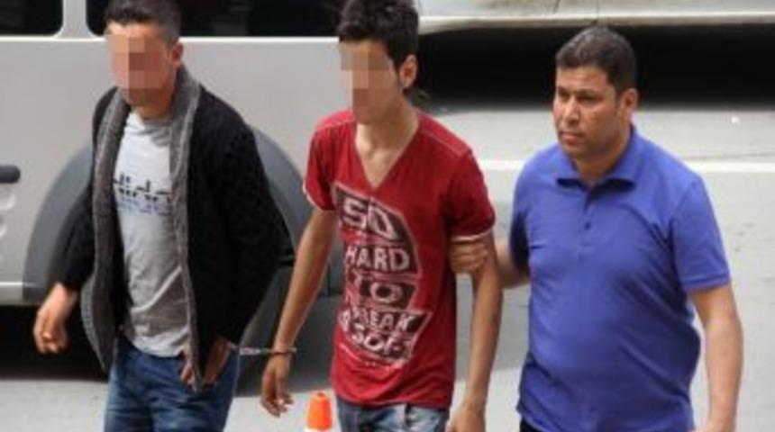 Arkadaşıyla Eski &Ccedil;alıştığı İş Yerini Soydu