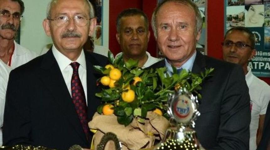Kılı&ccedil;daroğlu&rsquo;dan Muratpaşa Standında Tam Not