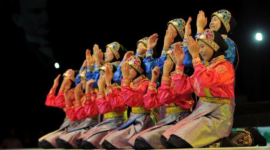 T&uuml;rk&ccedil;enin &Ccedil;ocukları Antalya&rsquo;ya Geliyor