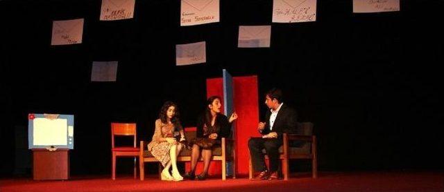 Ali Dilmen Lisesi Goncag&uuml;l&rsquo;&uuml; Sahneledi 2