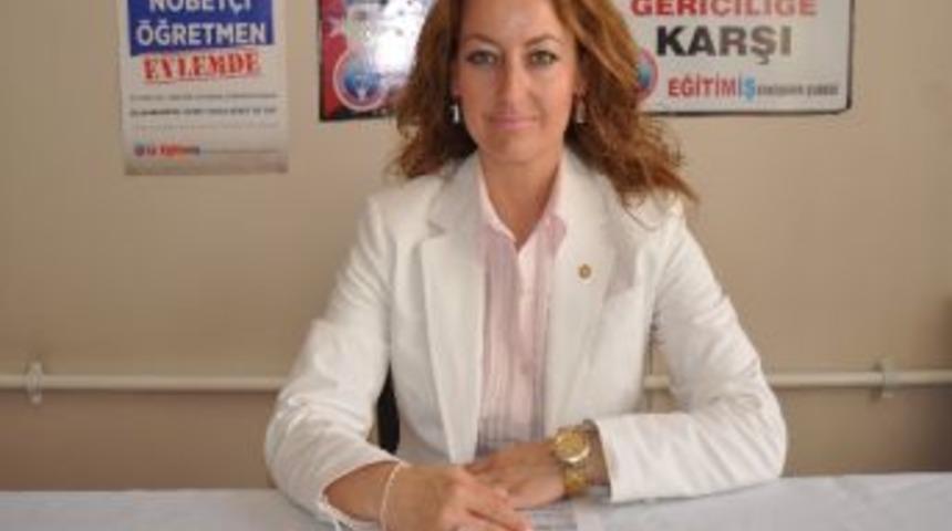 Veliler Okullarda Serbest Kıyafet İstemiyor