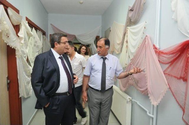 Nil&uuml;ferli Kadınların Sertifika Sevinci 2