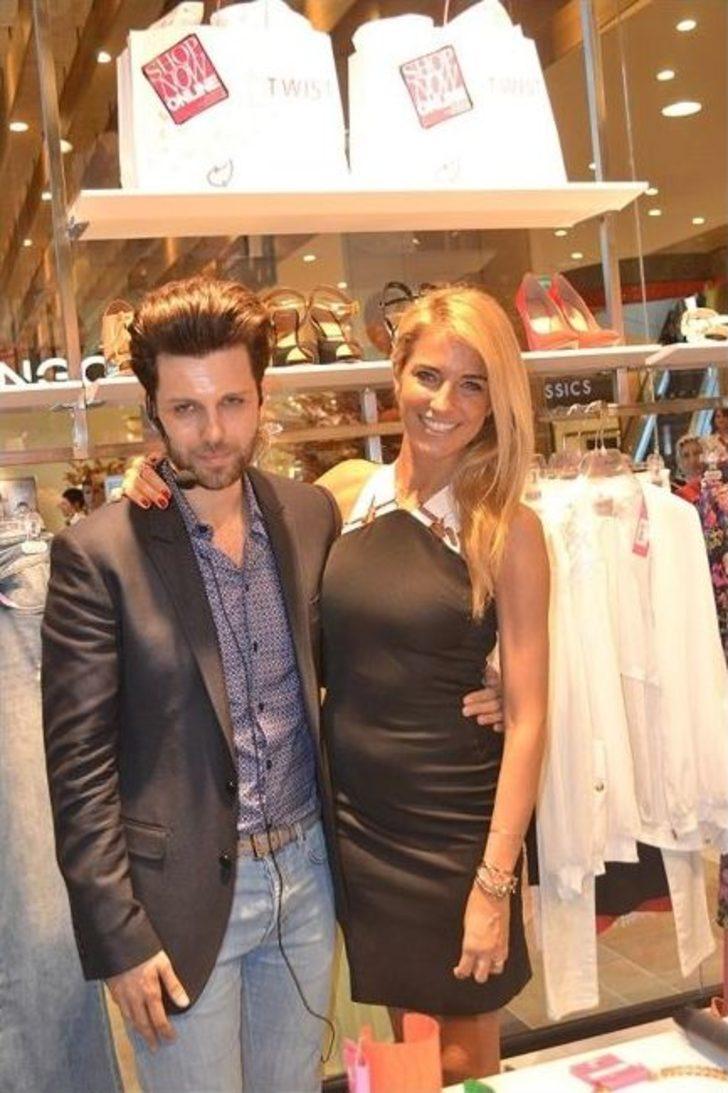 "bir Farkım Olmalı" Diyenler Piazza'ya Koştu G3