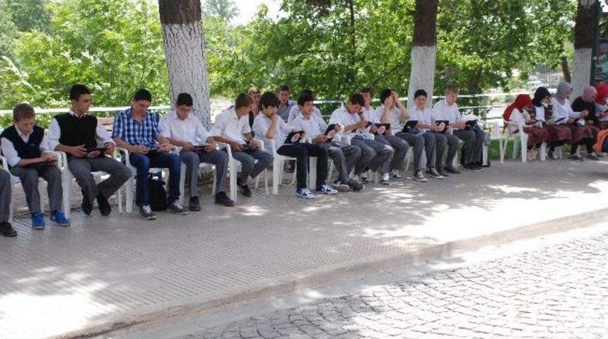 Tablet Bilgisayardan Kitap Okudular