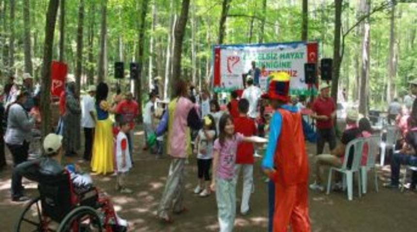 Engelli Çocuklar Piknikte Buluştu