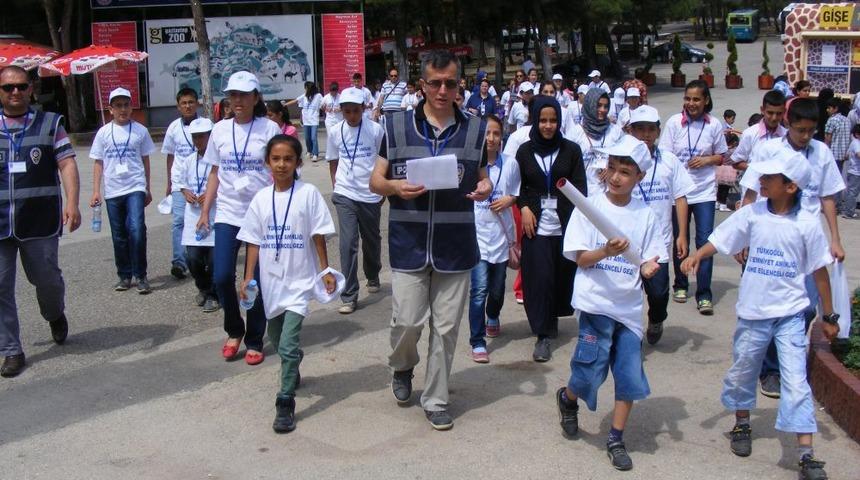 Polis, &Ouml;ğrencilere Gaziantep&rsquo;i Gezdirdi