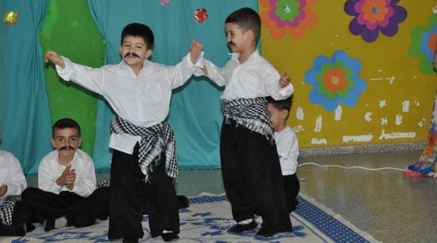 Ana Sınıfının D&uuml;zenlediği Yıl Sonu Etkiliği Renkli G&ouml;r&uuml;nt&uuml;lere Sahne Oldu